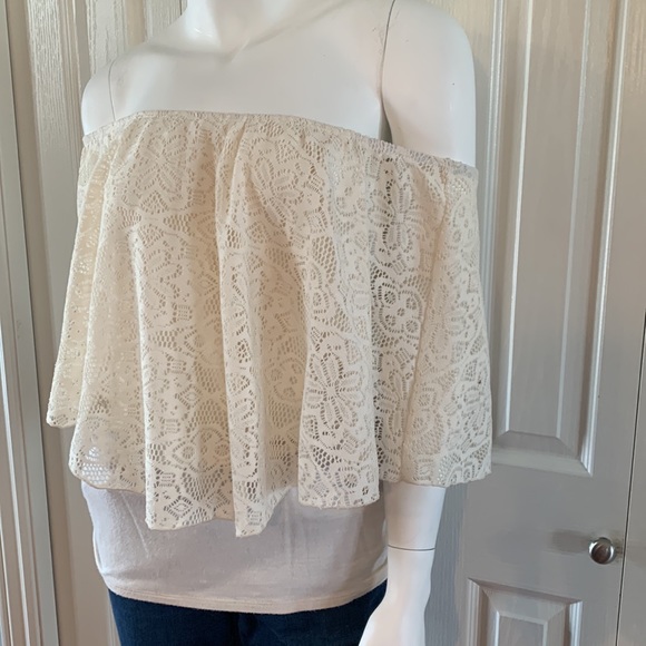 2 way wear lace top - Picture 3 of 6